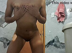 massage stepdad till hard then slurp that monster cock deep 😏👐👅