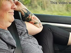 kiwi slut preps with car masturbation for creampie 🔥💦