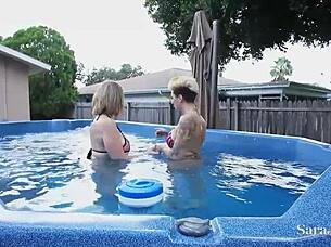 della dane lesbians squirt in sensual play