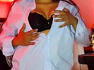 colombian brunette plays tight pussy dildo penetration cum solo