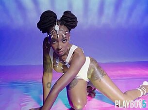 Whoa, big booty ebony babe strips curvy body naked for Playboy! 📸🍑