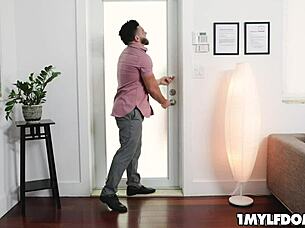 lucky guy pounds havana bleu's juicy milf pussy doggystyle