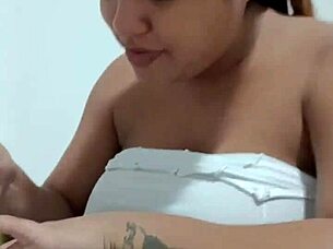 pregnant colombian wife gets amateur titty fuck during manicure