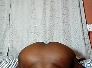 washing shaved fat black pussy and ass in bath