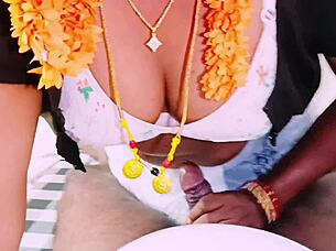 village aunty's sloppy blowjob and dirty talk cowgirl ride 🔥🍆