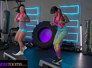 Lexi Dona Lesbian Gym Pussy Lick Orgasm