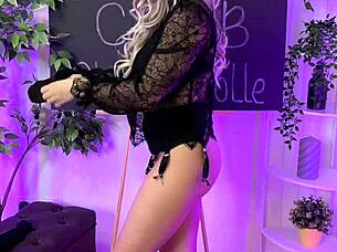 curvy mature blonde teacher in nylon stockings dances seductively at nightclub with big ass heels