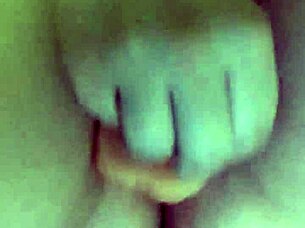 Want to see my dildo squirting close up?