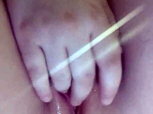 Want to see my dildo squirting close up?