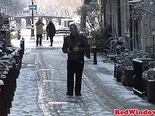 Blond Amsterdam hooker gets cumshot facial from horny tourist client