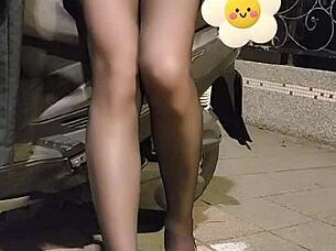 shemale office lady ting xuan plays outdoors in stockings heels