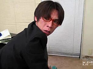 yui watanabe sucks to relieve stress as the new hire with only sex skills