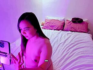 you lucky fan, wanna join my naughty cam play?