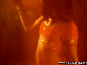 indian brunette teen dances bollywood style