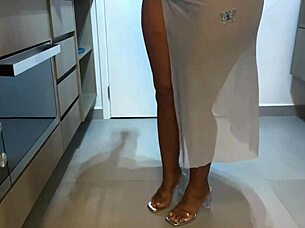 gordinha juliana coxta rides dildo chocolate pov