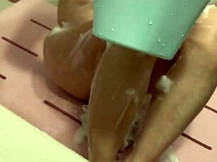 japanese wife, wanna see my cute tits in sexy bath?