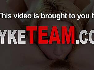 kinky milf dominates teen pussy with her tongue