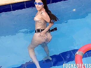 helen star sexy latina slut naked wet pussy big tits pool