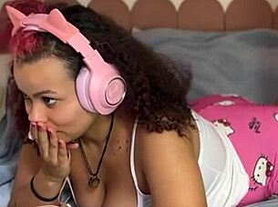 chubby gassy girl's loud fart week clips