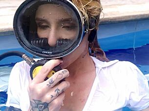 Sexy ashlee rose pool scuba session