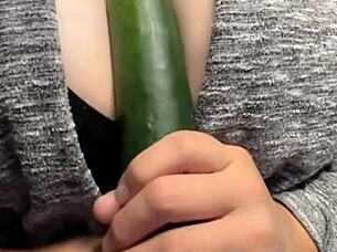 milf masturbates with cucumber to huge squirting orgasm