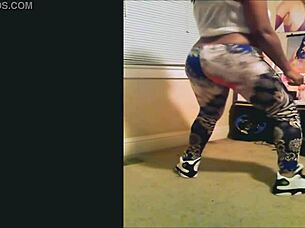 Black Milf Neva Too Old To Drop That Azz N Pussy