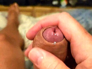 Petite close up handjob at wake up