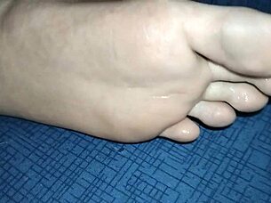 Pee with foot smell and spit for me