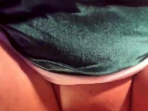dei minha bucetinha sem camisinha pro meu amigo