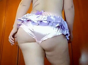 walking in cute panties and farting on camera