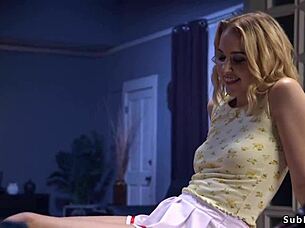 groom fucks fiance and her