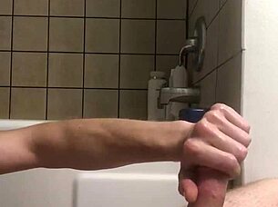 Solo sesh before the shower