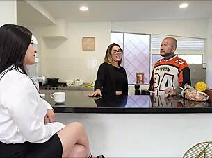 i fuck a whore in front of my wife without her noticing - felipe skull