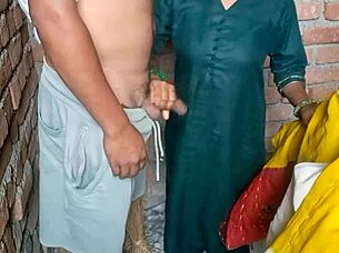 Indian newly married woman explores intimate wedding night