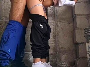 Hermanastra Se Escapa De La Universidad Para Follar A Escondidas