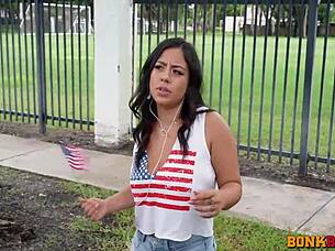 Colombian Babe Loves America And Enjoys Bumpy Ride