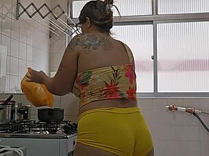 Married woman wears tight shorts