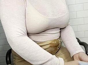 Wow BBW Trans Girl Masturbates Huge Natural Boobs In Extreme Fetish