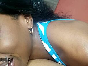 Black milf gives sloppy top to older retiree