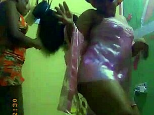 Vivian dance with me
