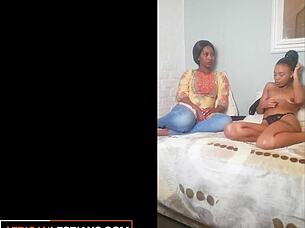 Amateur horny black lesbians eat pussy in sextape