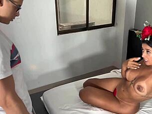 Horny Mature Fucking With Her Young Lover This Milf Enjoys Her Young Cock Until She Swallows The Cum From The Condom
