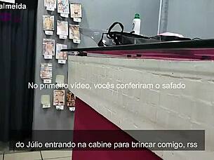 cristina almeida no gloryhole 5 filme 2 o corno do marido filma enquanto e humilhado por ela o f fabio entra na cabine mete na bucetinha e no cuzinho e depois faz ela engolir todo o leitinho