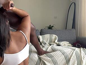 amateur couple films blowjob and facial cumshot