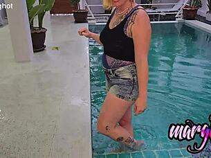 New video from Thailand starts with passionate villa fun