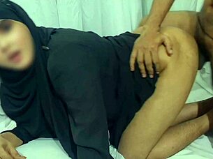 Desi couple enjoys intense midnight sex session