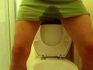 peeing in panties feels so good today