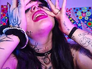 Deedee Love Loves Intense Cum Play On Her Body