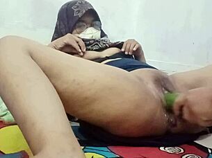 bokep indonesia ibu mertua sange minta di colmek