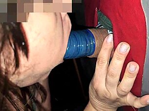 glory hole - um safado gostoso me fez gozar gostoso na casa de suwing